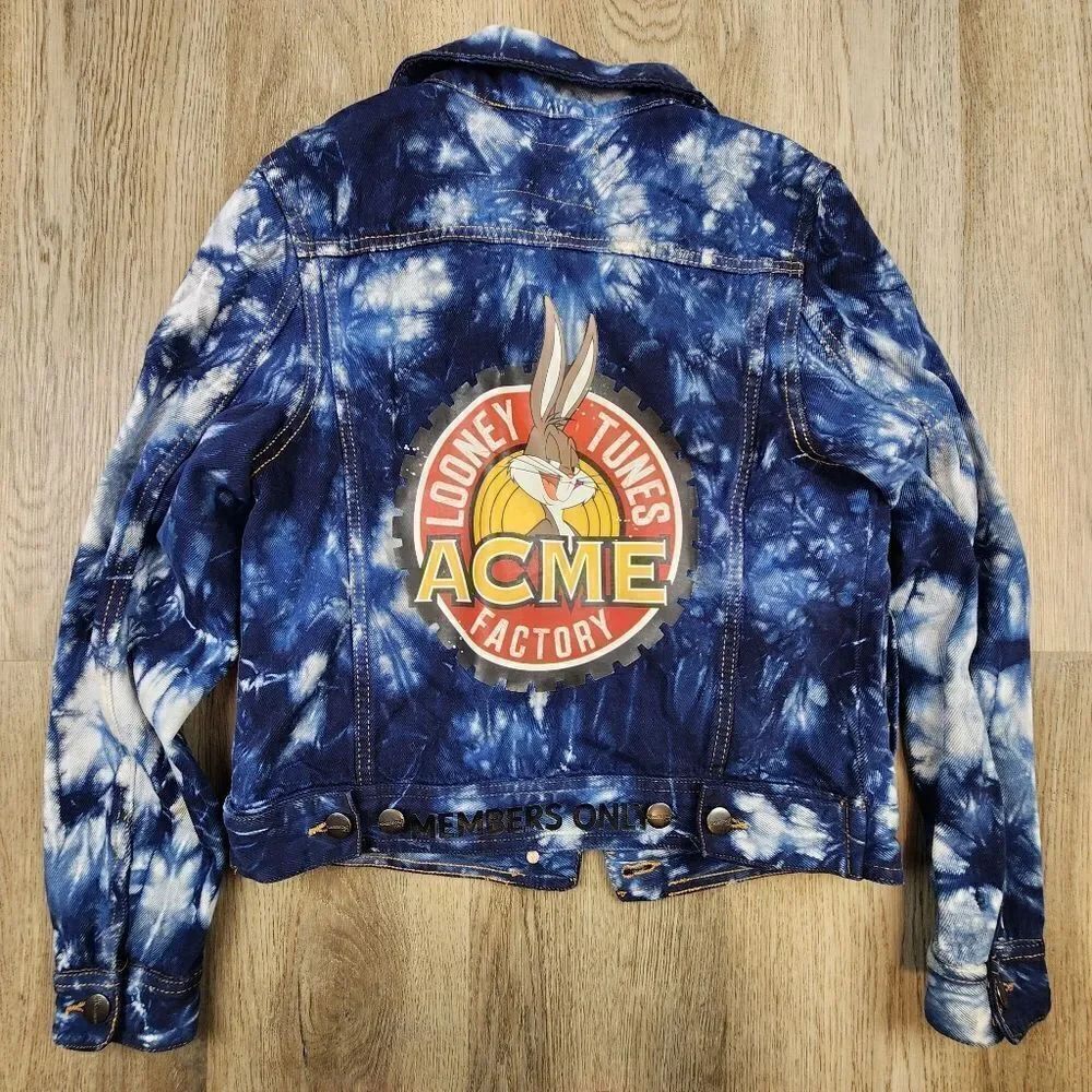 Looney Tunes Members Only Bleached Denim Jacket size S Bugs Tweety